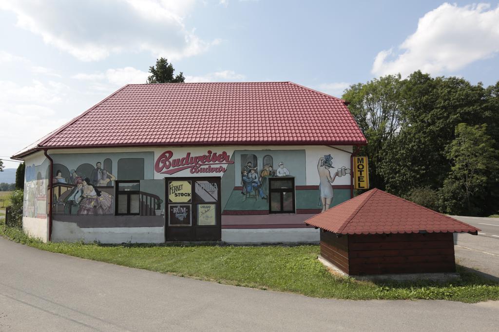 Penzion Na Cymbálku Horni Tranovice Bagian luar foto