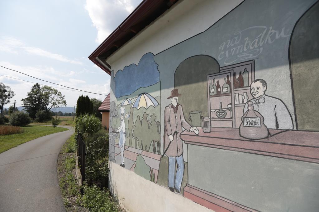 Penzion Na Cymbálku Horni Tranovice Bagian luar foto
