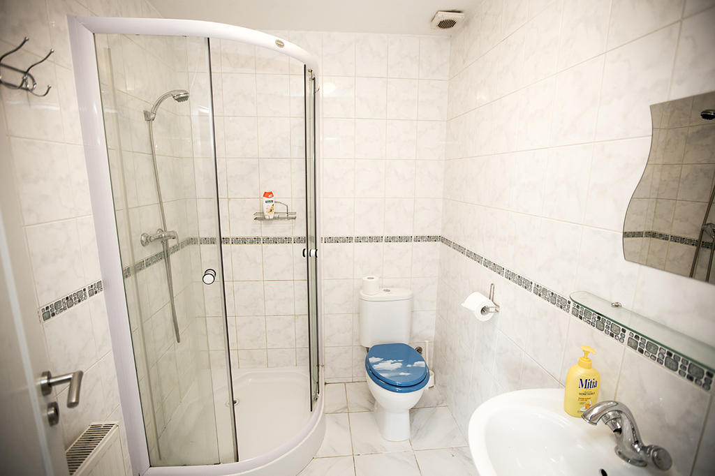 Penzion Na Cymbálku Horni Tranovice Ruang foto